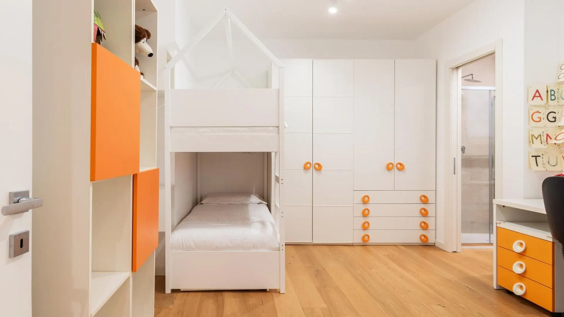 Splendido Trilocale A Milano: Comfort E Stile