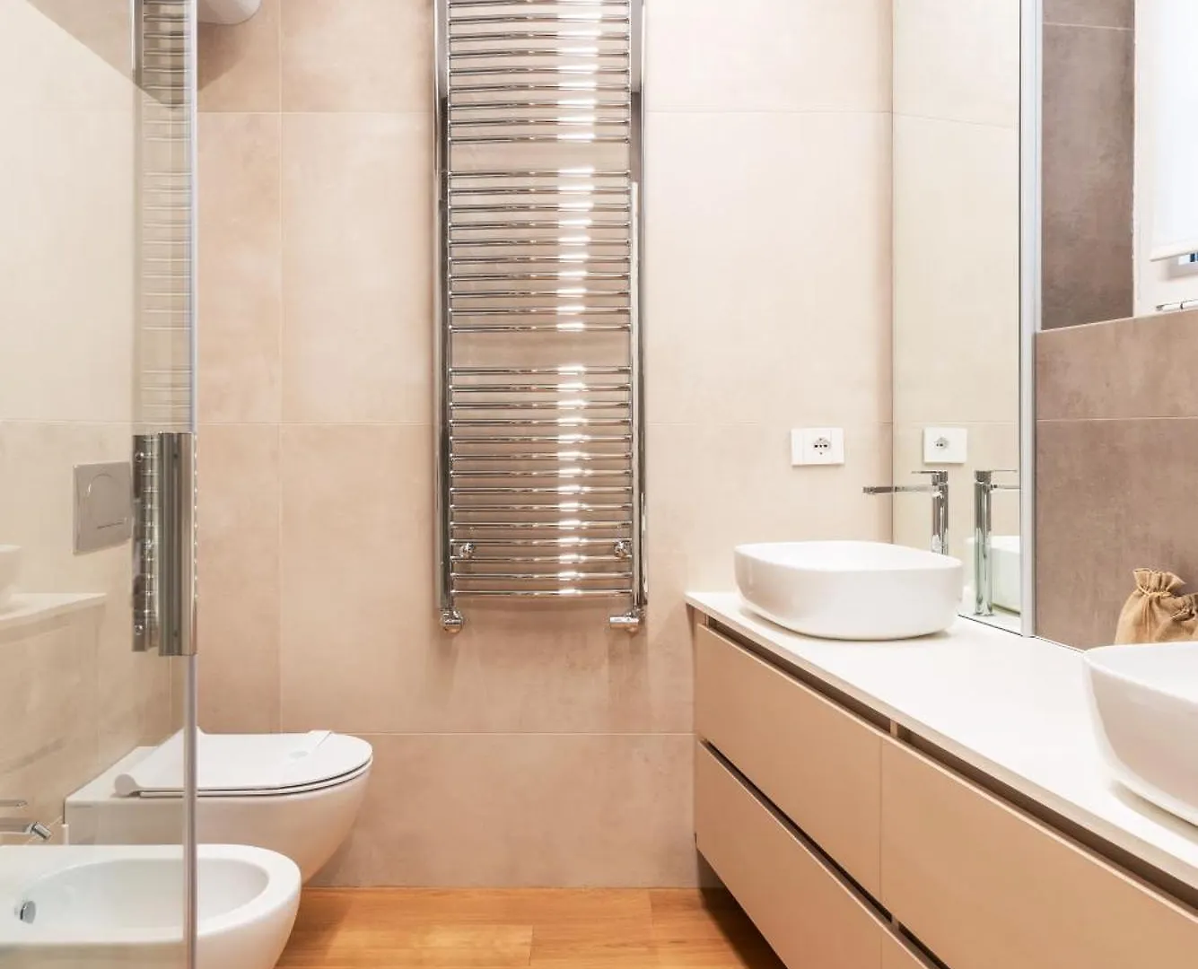 Apartment Splendido Trilocale A Milano: Comfort E Stile Italien
