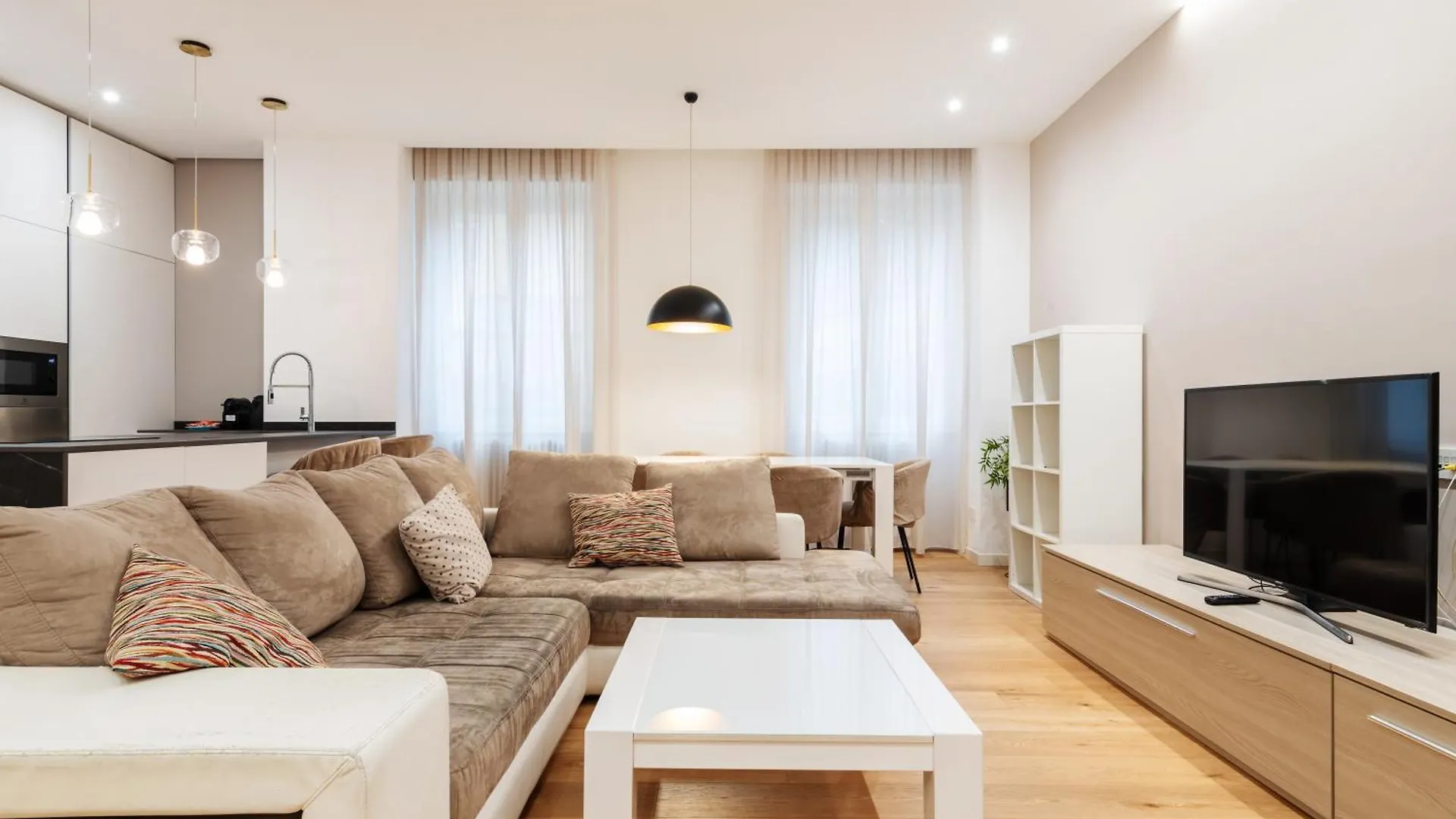 Splendido Trilocale A Milano: Comfort E Stile 0*, Mailand